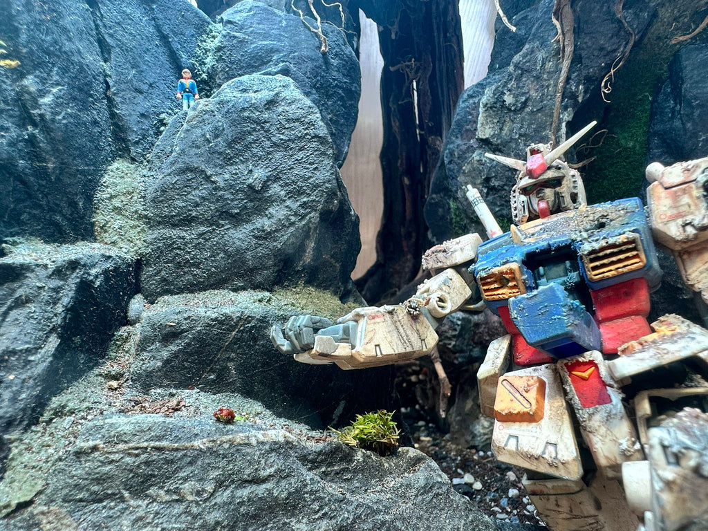 GUNPLA TERRARIUM - Retrieving the Fallen (30x30x45cm)