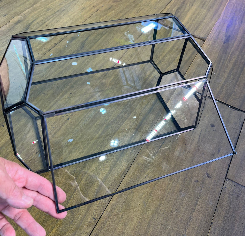 EDENS GARDEN CASA (Front Flap Door / 40x22x25cm)