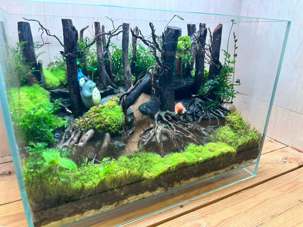 DIORAMA TERRARIUM - Napping in the Forest  (Skybox 36x22x26cm)