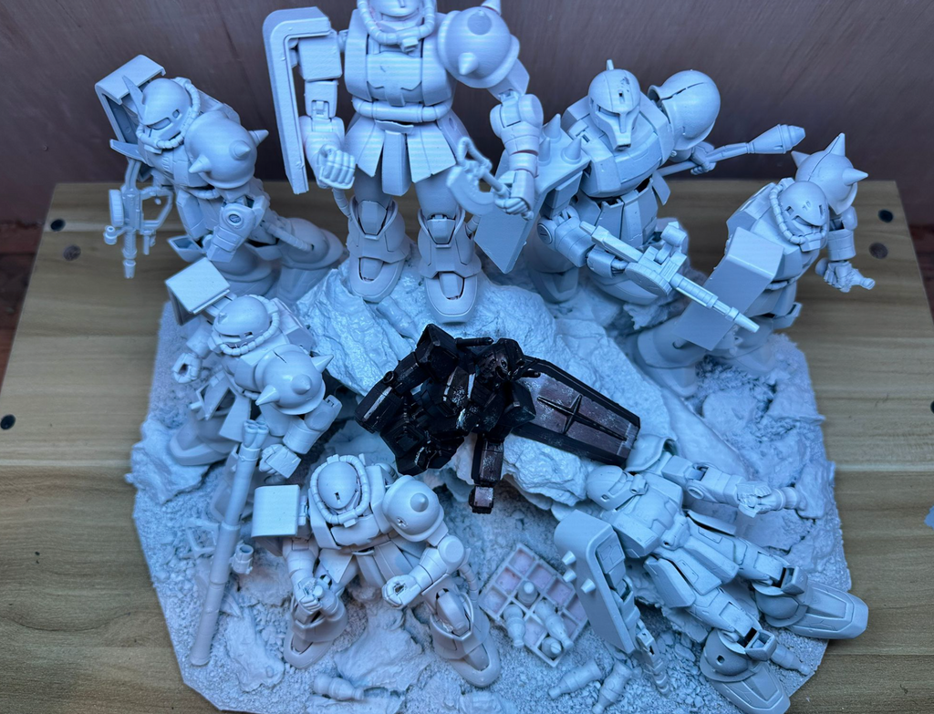 GUNPLA DIORAMA - Zaku's Dream (30x26x22cm)