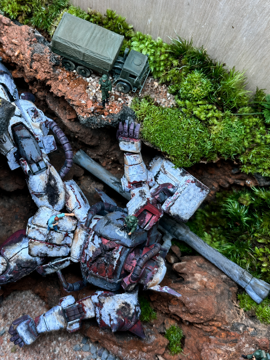 Mecha Terrarium