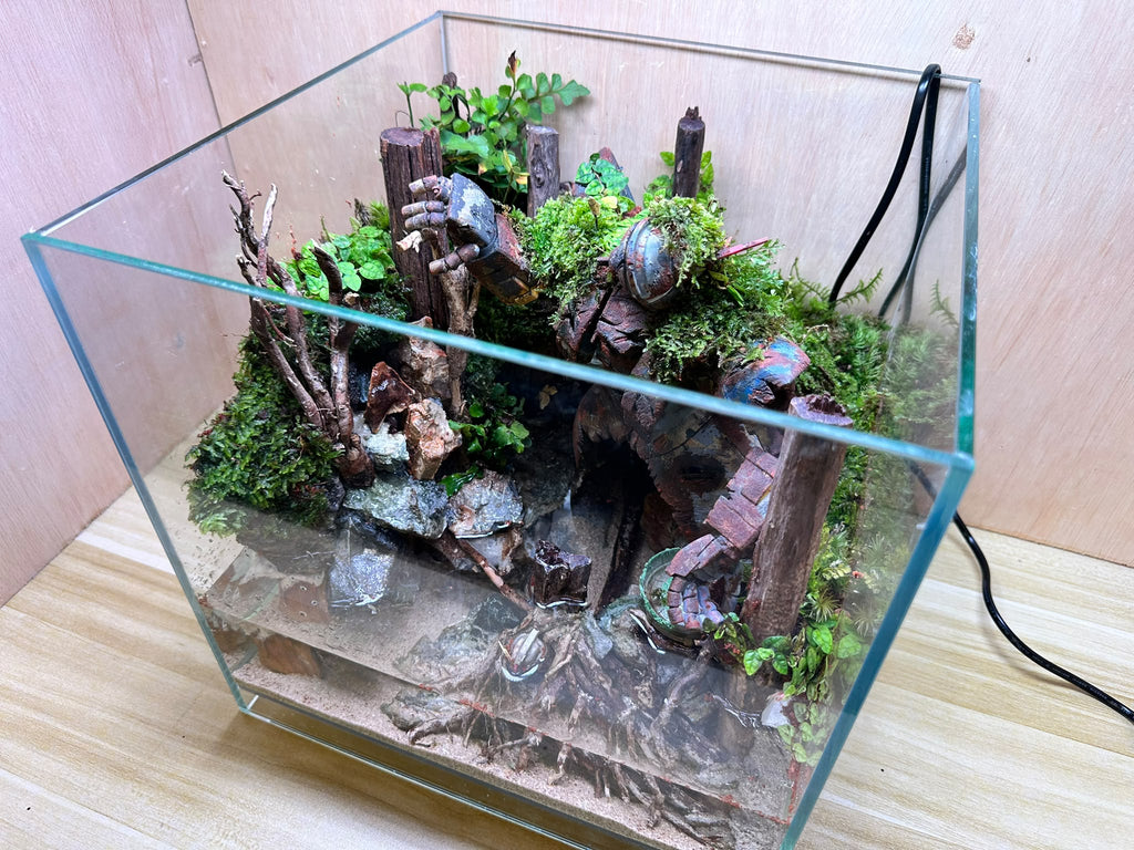 GUNPLA PALUDARIUM - Rusty Zeong (30 x 30 x 30cm)