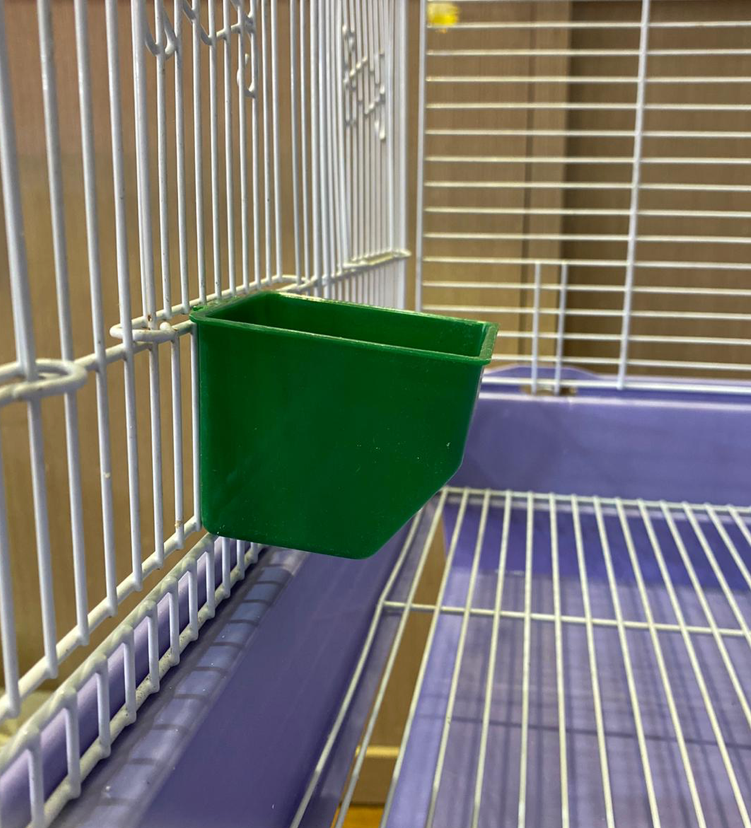 FIDS-PLAY Plastic Clip Feeder Cup