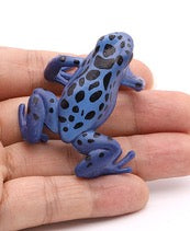 GCS Figurine Blue & Black Spot Pison Dartfrog